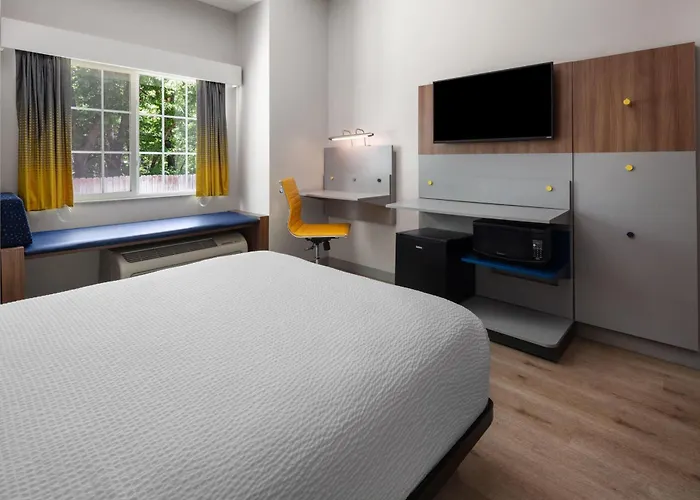 Microtel Inn & Suites - Kearney