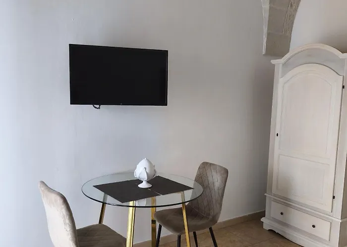 Otrantocasa