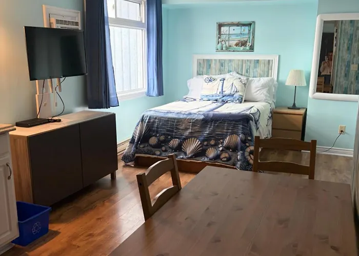 Shoreline Suites