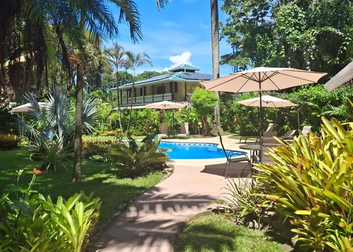 Playa Negra Guesthouse