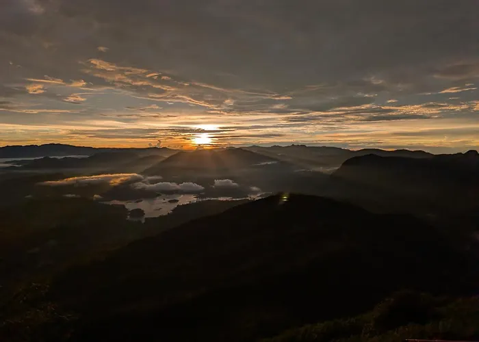 Hotel Mango Tree Nearest Adam'S Peak