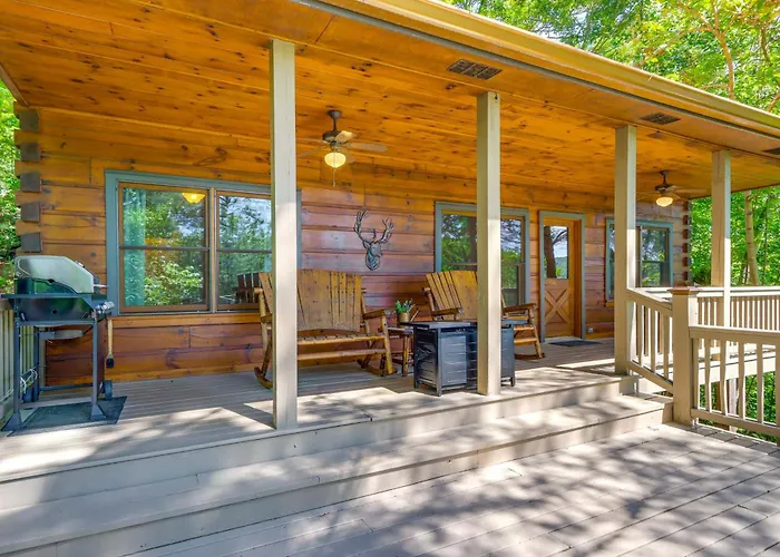 2 Queen Suites, Trail Access, Mtn View, Fire Table