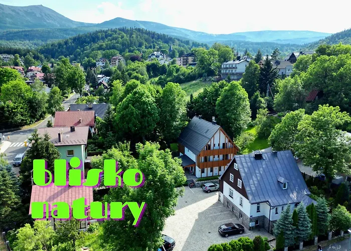 Dom Gory Las - Adults 11 Plus - W Duchu Slow - Centrum - Bezplatny Parking - Piekny Ogrod
