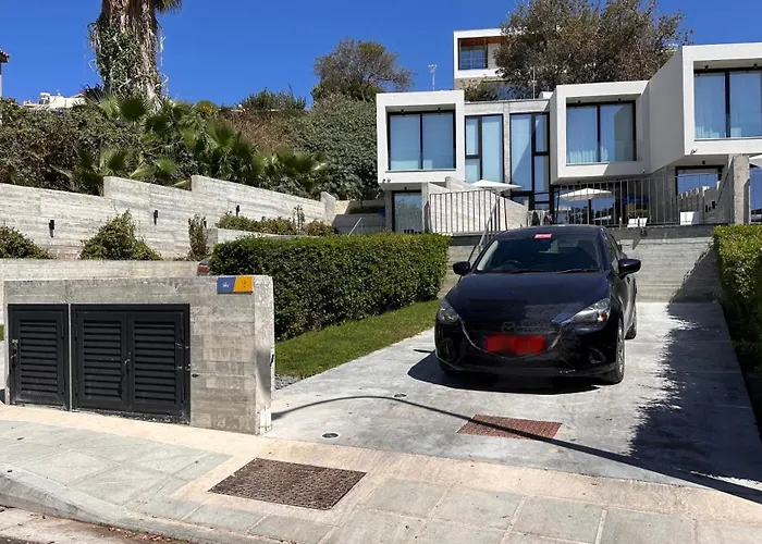Sunset Park Villas