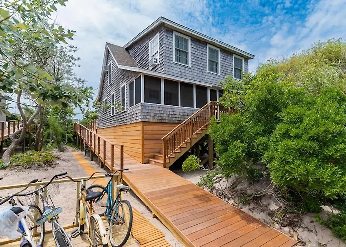 Seaside Escape On Huron