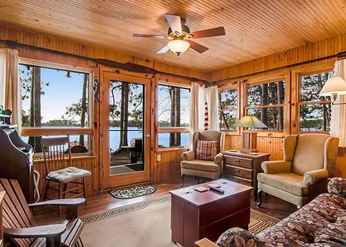 Bucky'S Pineisle Retreat