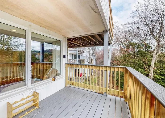 Mountain-View Condo With Fireplace, 3 Pools, Tennis & Gym - Near Skiing