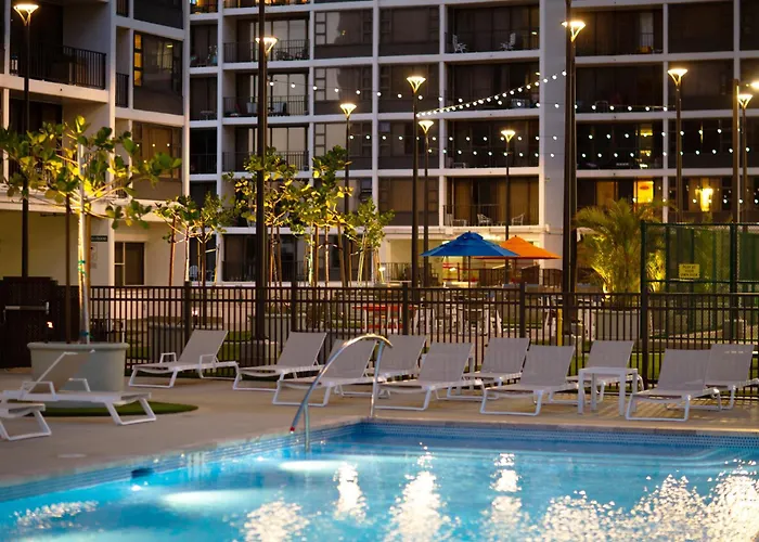 Breezy Condo With Private Lanai, Pool, & Beach Access