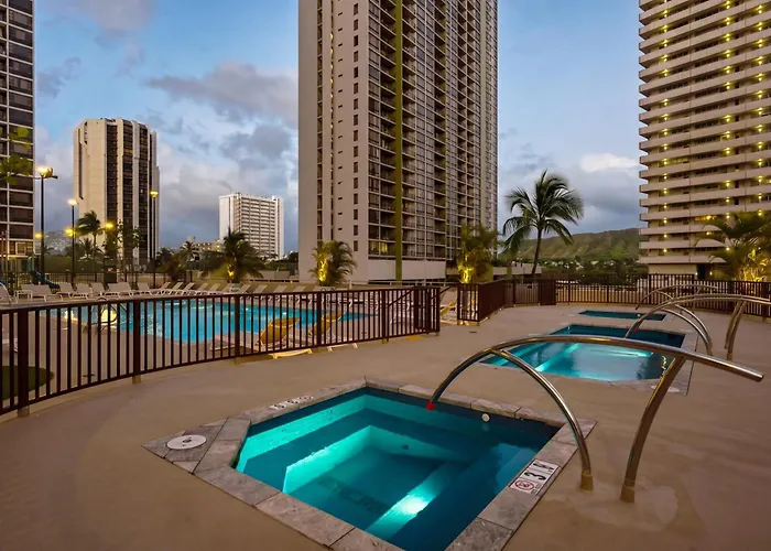 Breezy Condo With Private Lanai, Pool, & Beach Access