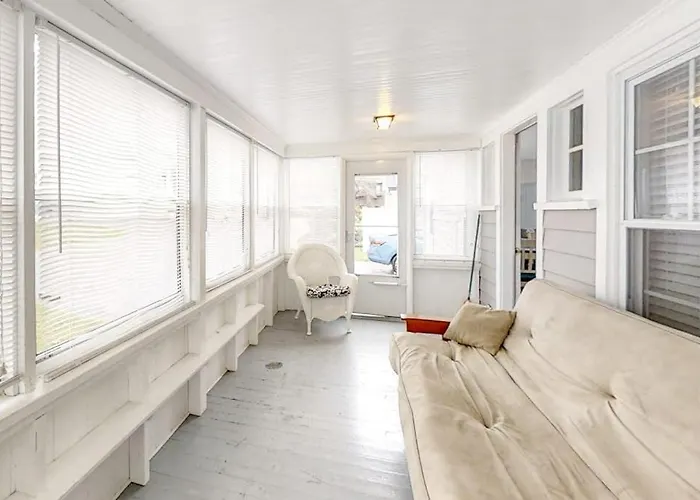 Old Orchard Cottage