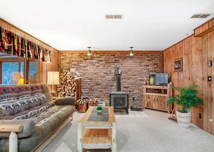 Catfish Lake Home