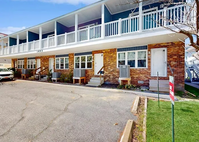 Bay Island 4