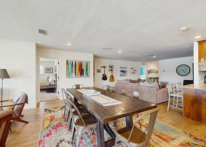 Waterfront Home With Kayaks, Game Room, Firepit, & Enormous Deck