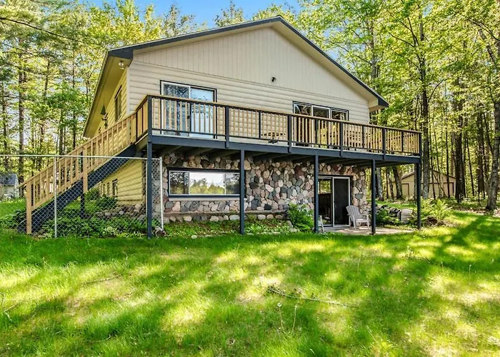 Silk Cabin
