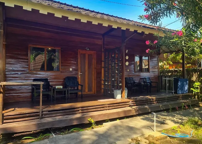 Leaf Coco Bungalow