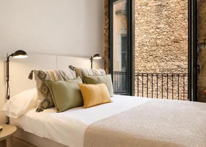 Gaia Apartments & Lofts Girona