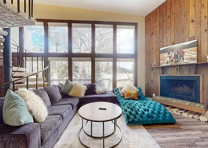 Mountainside Oasis