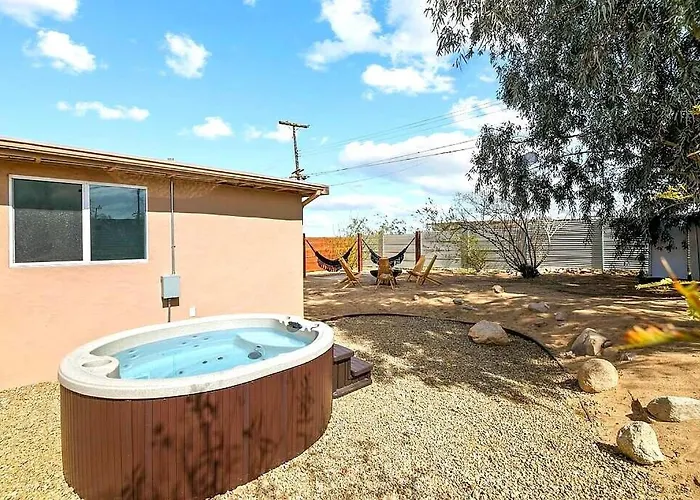 Joshua Tree 4Br With Hot Tub By Colby And Conrad