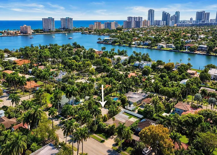 Walk To Beach Luxury 3Br Villa In Hollywood Lakes