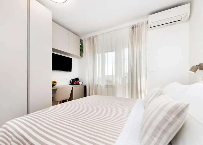 Banko Apartments & Rooms