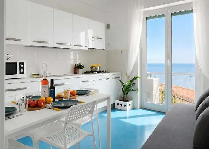 Vista Mare, Netflix & Ac - Smeraldo Apartment