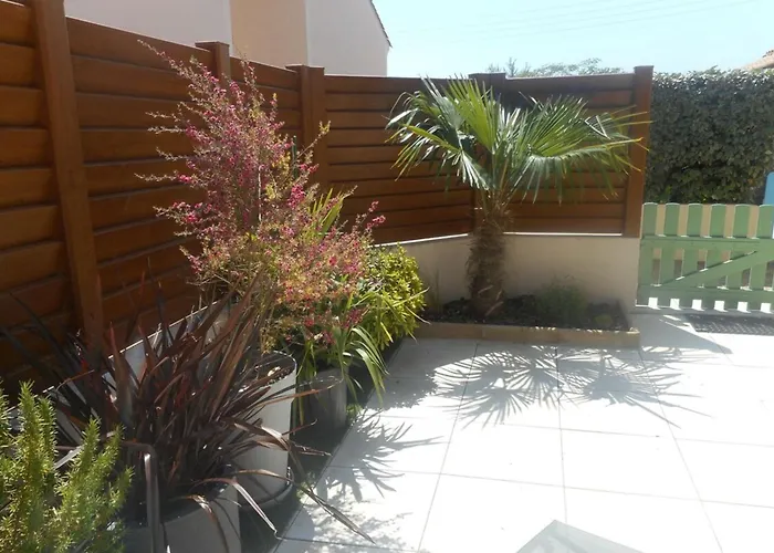 Mas De Vertmarines 165 Comfortable Family Stay Steps From The Beach