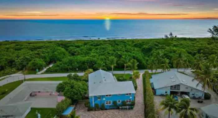 Dual En-Suite Corner Unit - Sunrise Views
