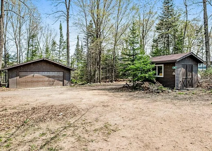 Three Bears Lodge