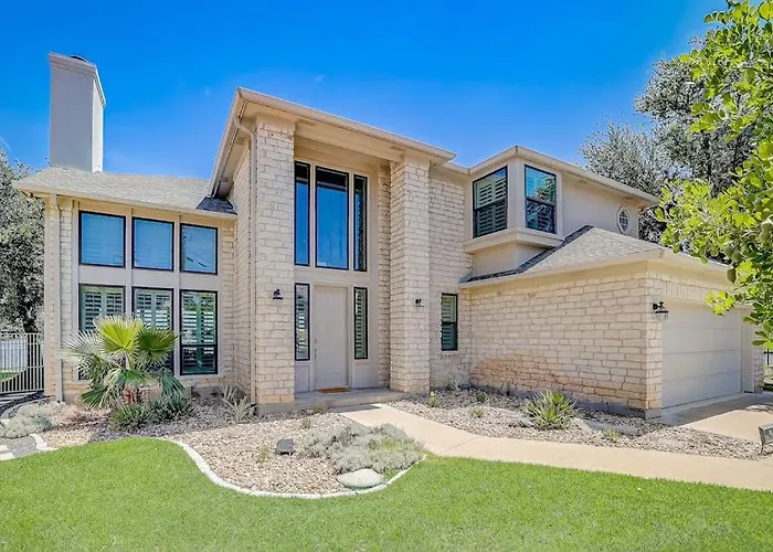 Luxury Lbj Lake House In Horseshoe Bay With Open Water, Boat Dock, Swimming