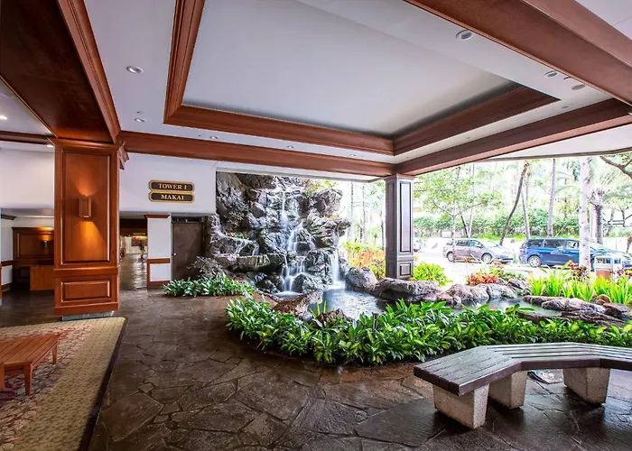 21St Floor Condo With View Of Ko'Olau Mountains And The Ala Wai Canal Condo