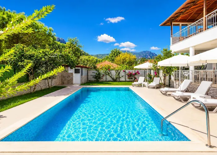 Daisy Villa