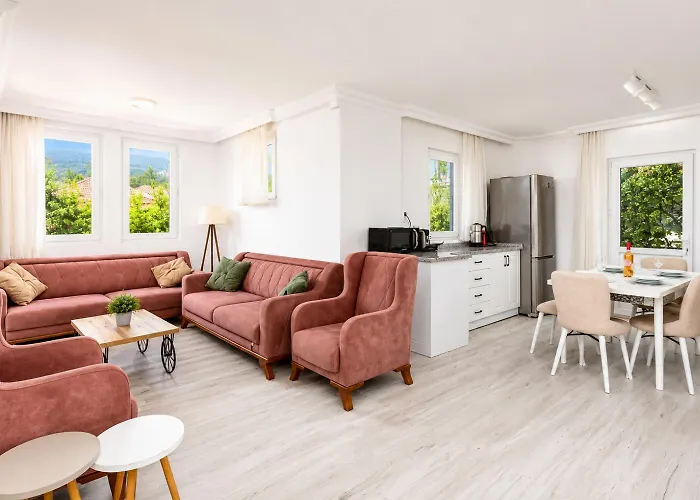 Daisy Villa