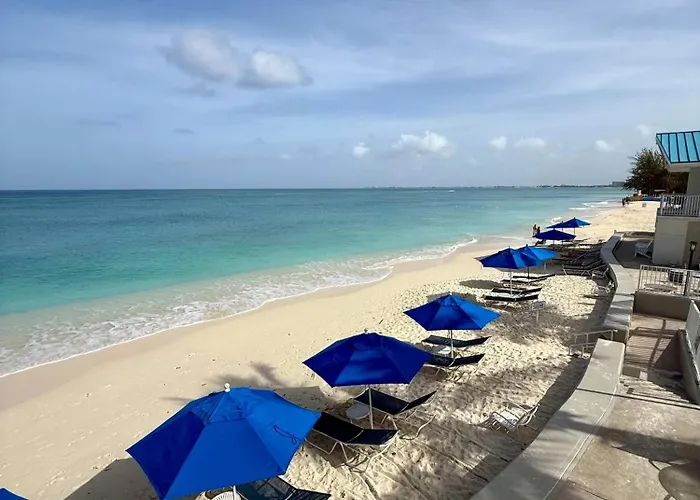 Enjoy Sunsets At Fully Equipped Condo At The Beach