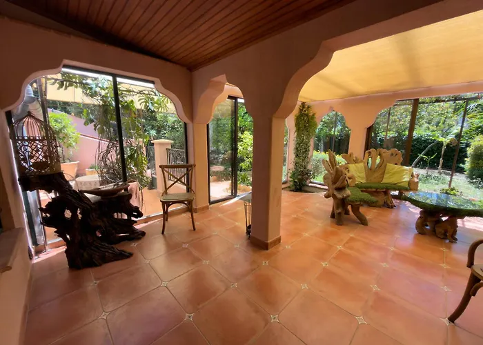 Le Vieux Moulin Rez Jardin Villa