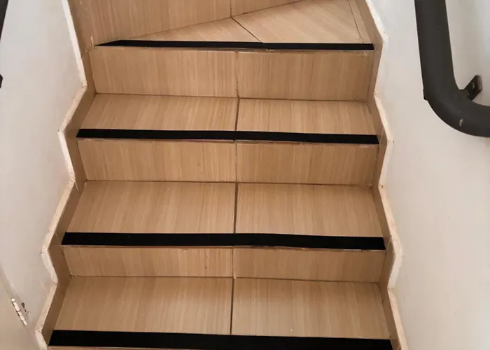 Casa com alojamento, para até 18 pessoas