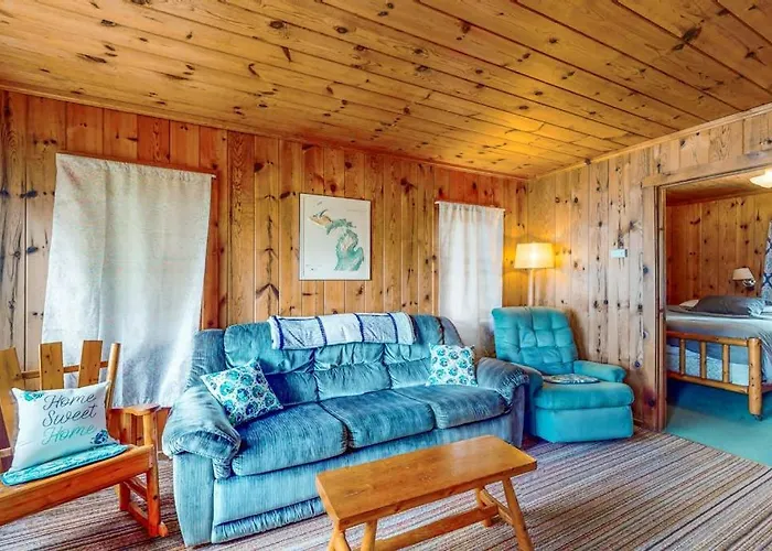 Smith Family Cottages - Cottage #2