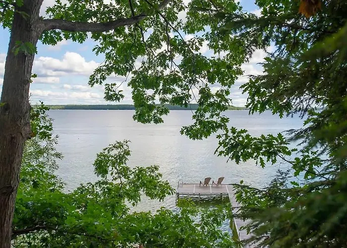 Smith Family Cottages - Cottage #2