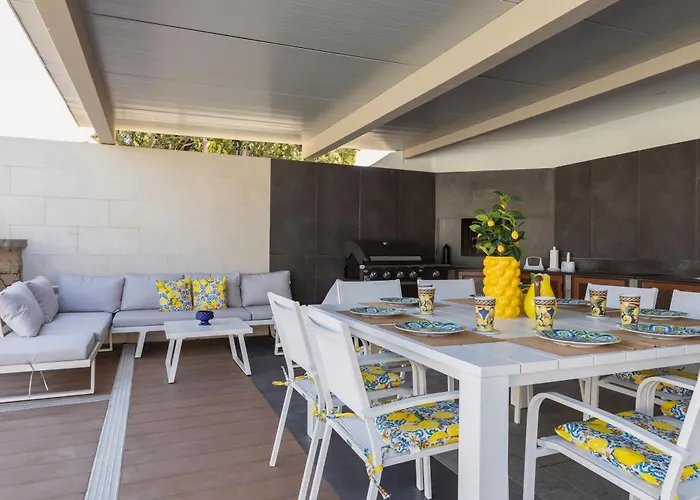 Aqua Suites Doria