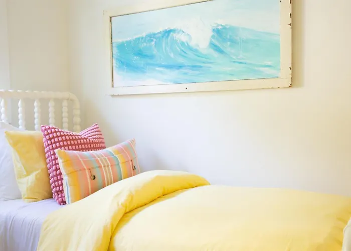 Adorable Octopus Hideaway 2 Min Walk To The Beach!