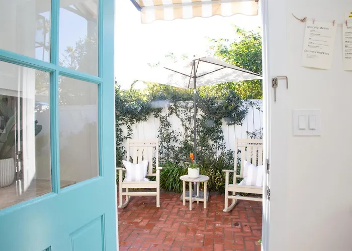 Adorable Octopus Hideaway 2 Min Walk To The Beach!