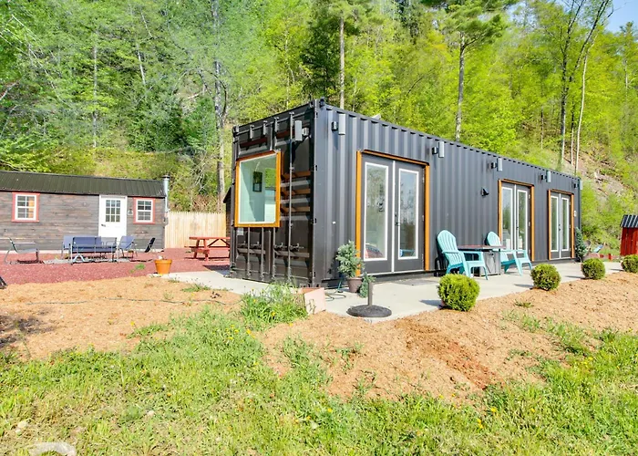Zen Box Nature Retreat Compound For Family Fun