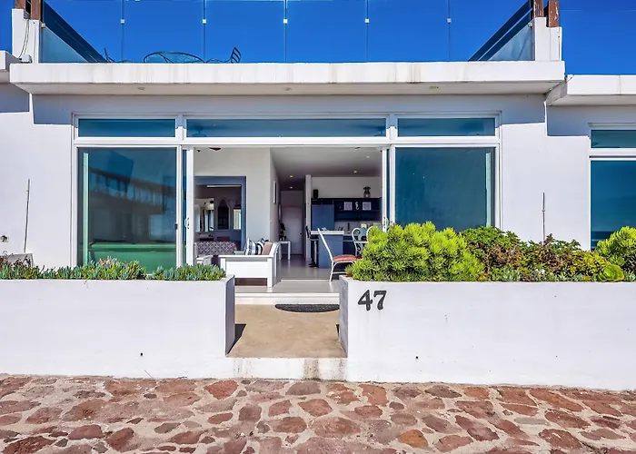 Cheerful Dog-Friendly Villa With Beach Views, Outdoor Pool, Private Patio, & Ac