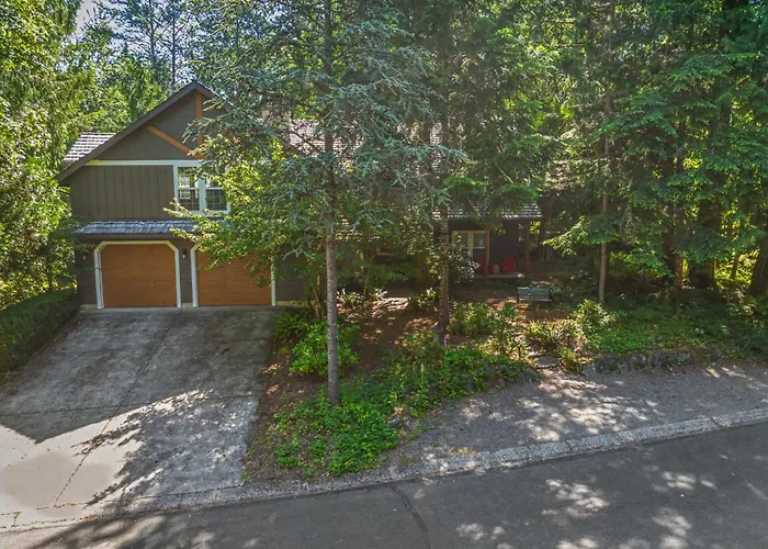 Lazy Bear Lodge - Spacious 6Br Lodge With Chef'S Kitchen, Hot Tub, Golf Views And More