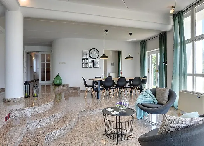 Villa Mutila
