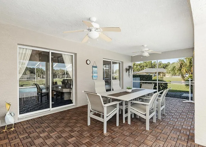 Triple En-Suite Pool Retreat - All Master Bedrooms