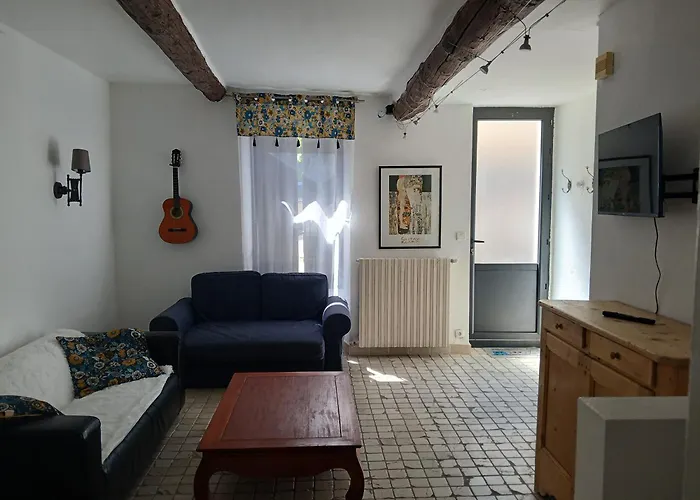 Maison De Ville Historique Dans La Haute Ville -