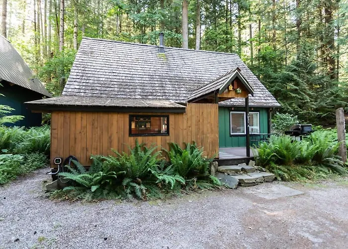 Birdhouse Cottage