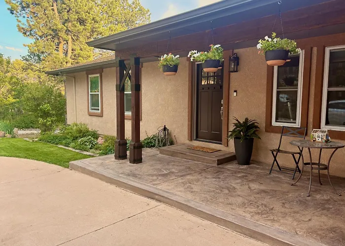 Pikes Peak Views - Acreage - Hot Tub - Close To Usafa