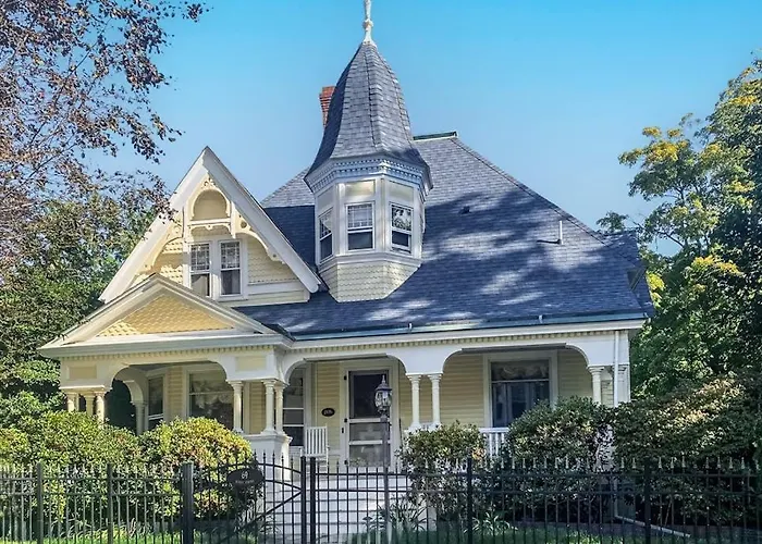 Dog-Friendly Historical Home With Recent Updates, Porch & Prime In-Town Location