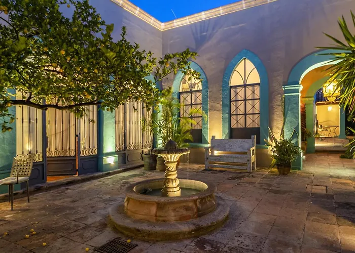Casa Antigua